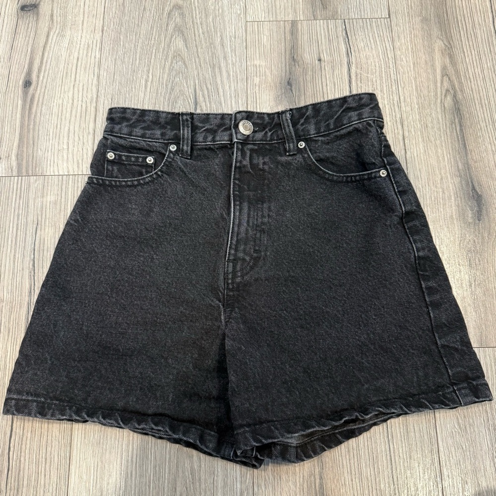 Pull&Bear Women’s Black Denim Shorts